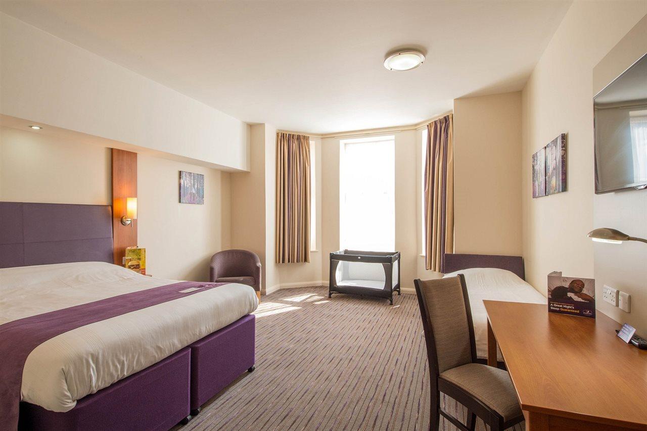 Premier Inn Bournemouth East Luaran gambar